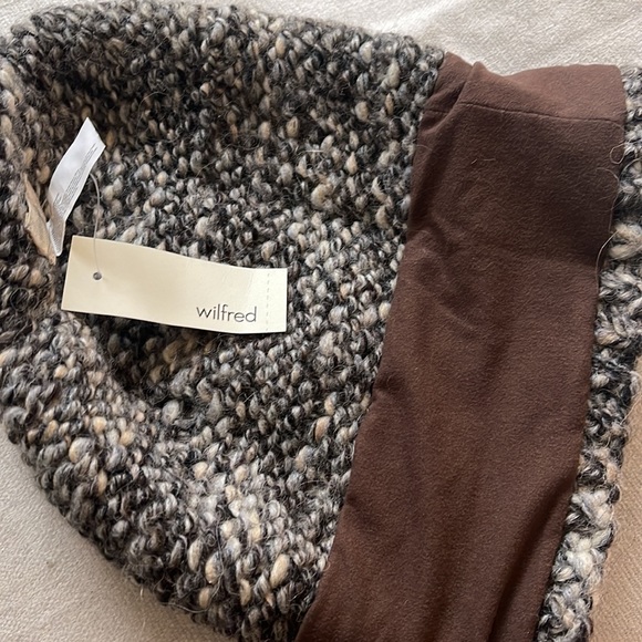 Wilfred Free Wool Toque - Picture 7 of 7